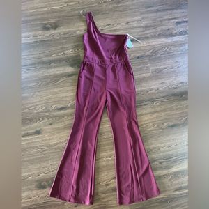 One shoulder jumpsuit